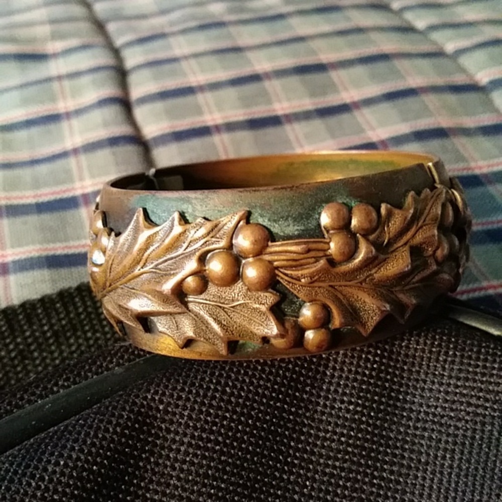 Vintage copper Hollyberry bracelet